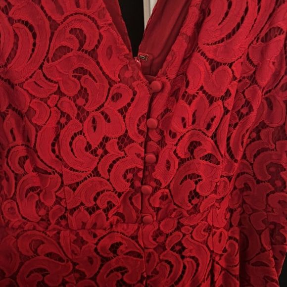 NWT Anthropologie moulinette soeurs red ankle length lace jumpsuit- size 6 - Picture 2 of 4